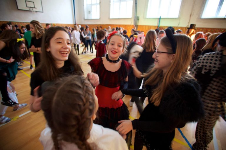 Školský karneval