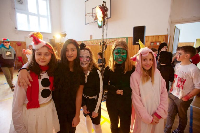 Školský karneval