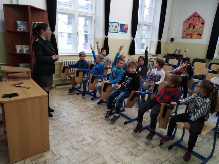 Póla radí deťom