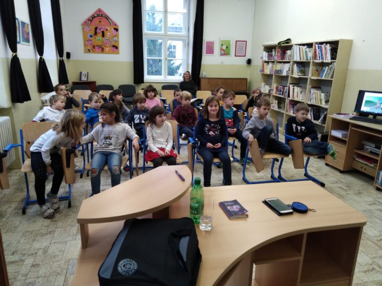 Póla radí deťom