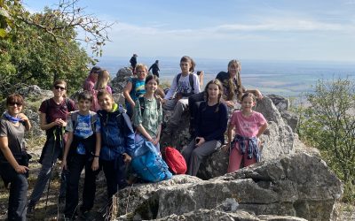 S turistickým krúžkom na najvyšší vrchol Malých Karpát ZÁRUBY