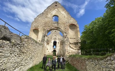S turistickým krúžkom z Katarínky na Dobrovodský hrad