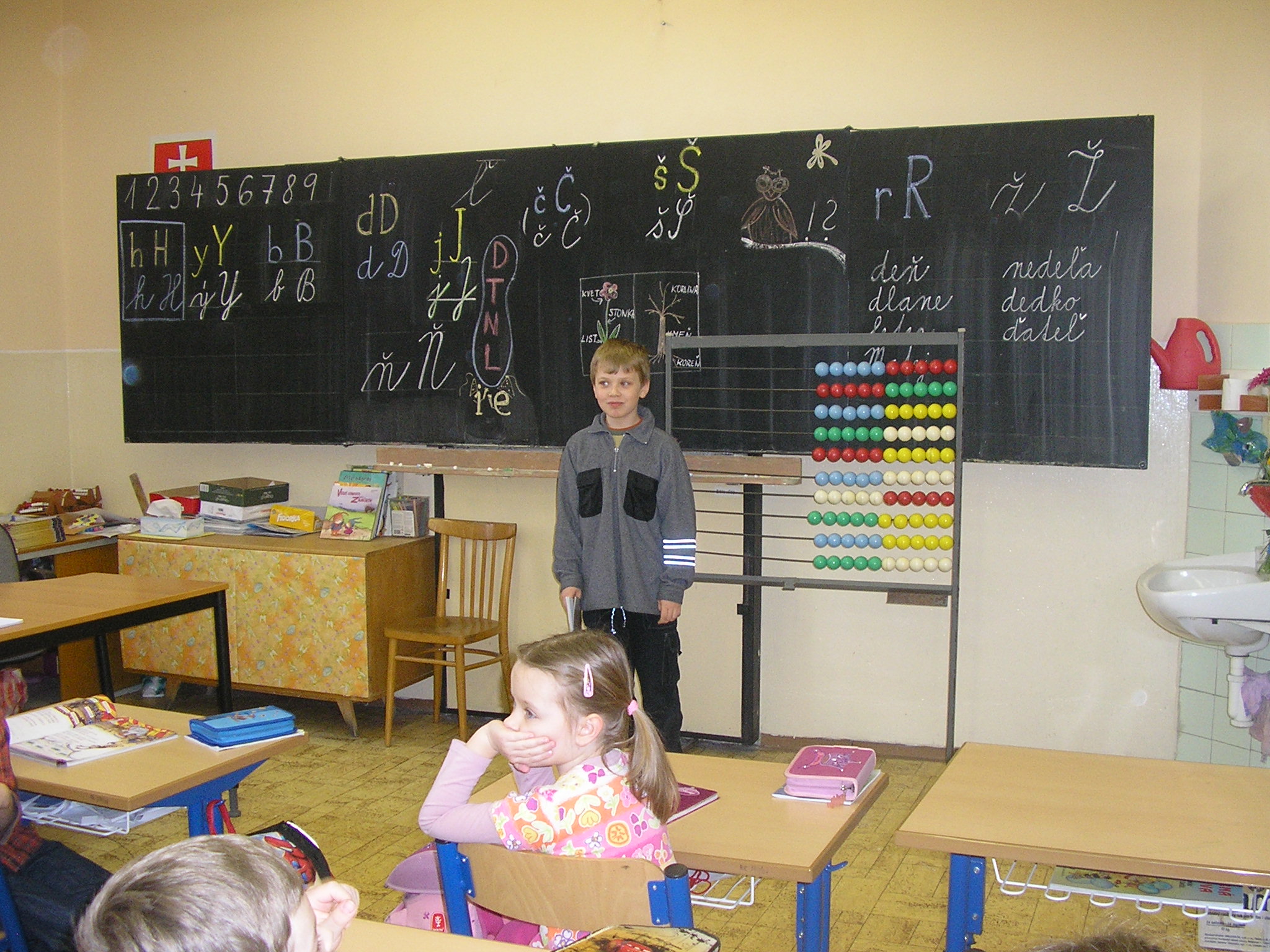 Veľkáči čítajú malým