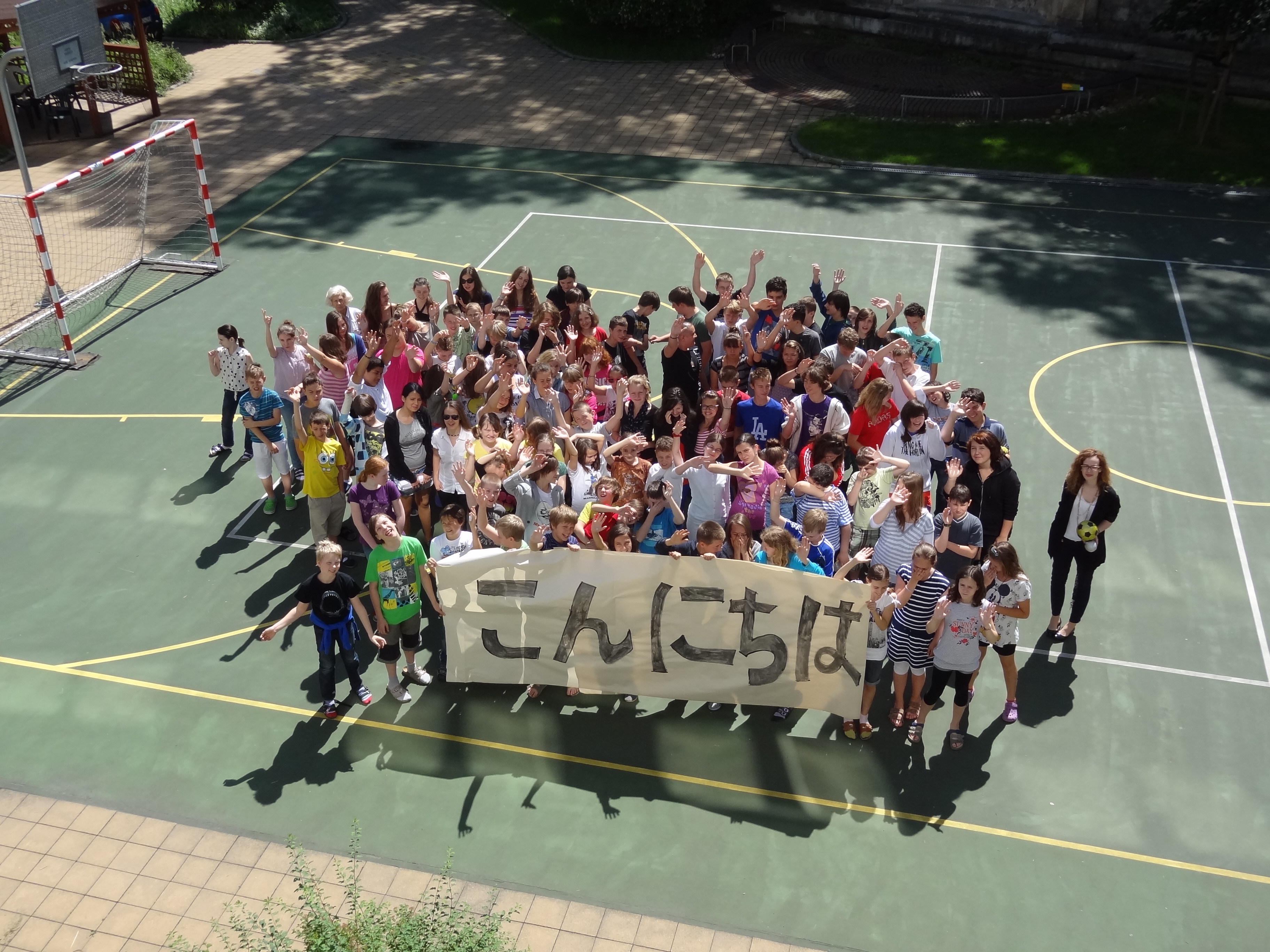 Priateľský pozdrav pre Japonsko